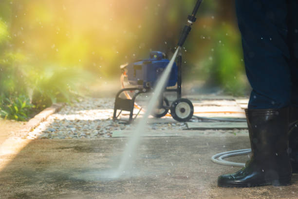 Best Deck and Patio Pressure Washing in Eden Prairie, MN